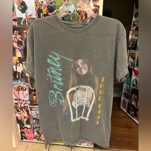 Britney Spears Tour 1999 Graphic T-Shirt